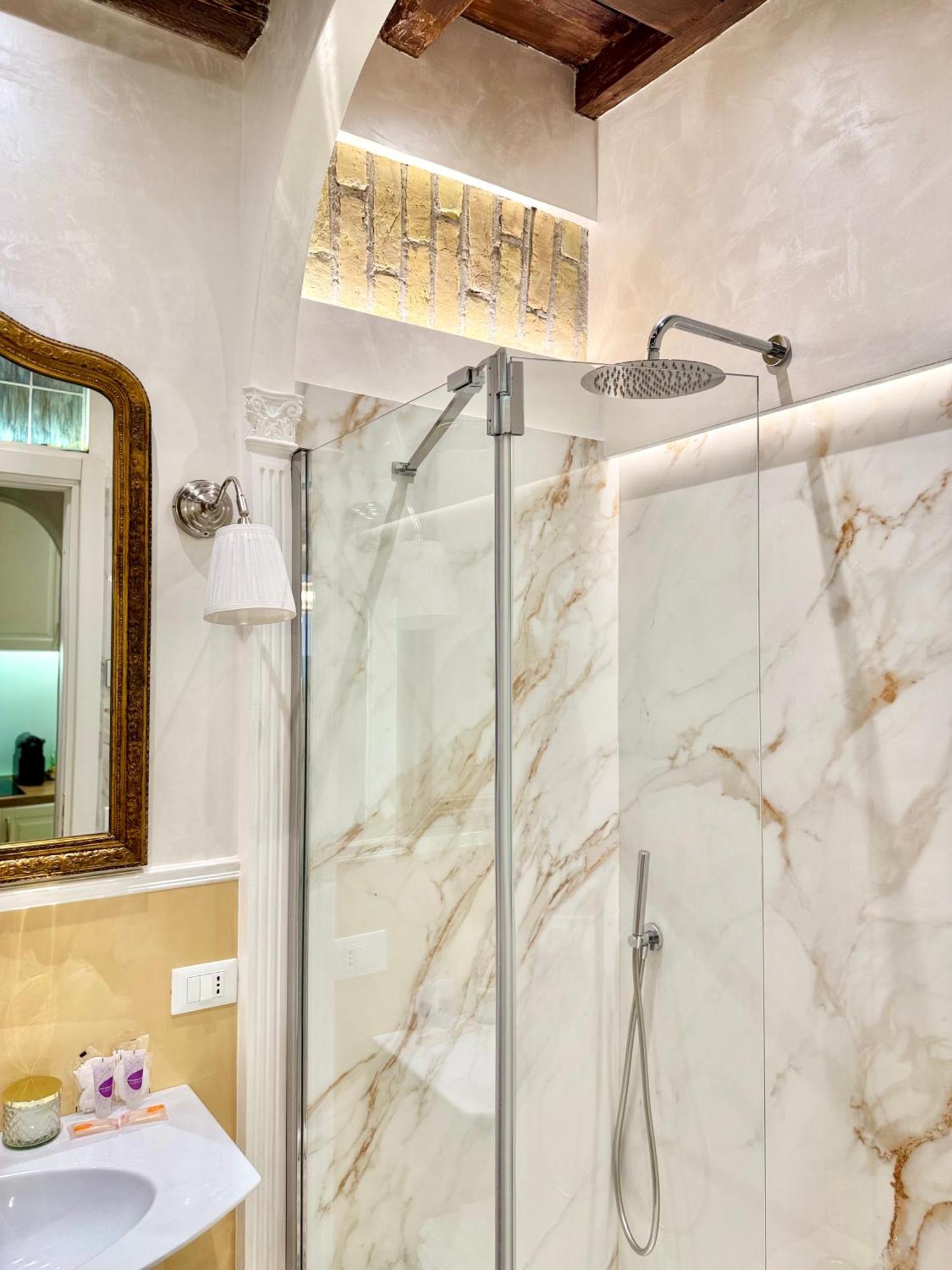 Frattina Elegance Suite Roma Exterior foto
